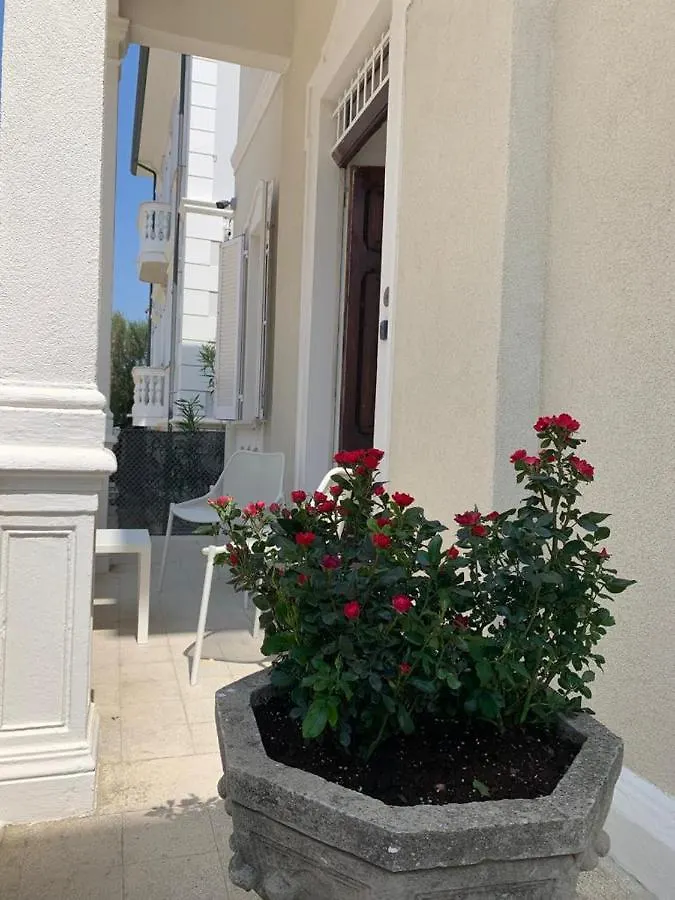 Villa La Torretta Luxury B&B Rimini 0*,  Italien